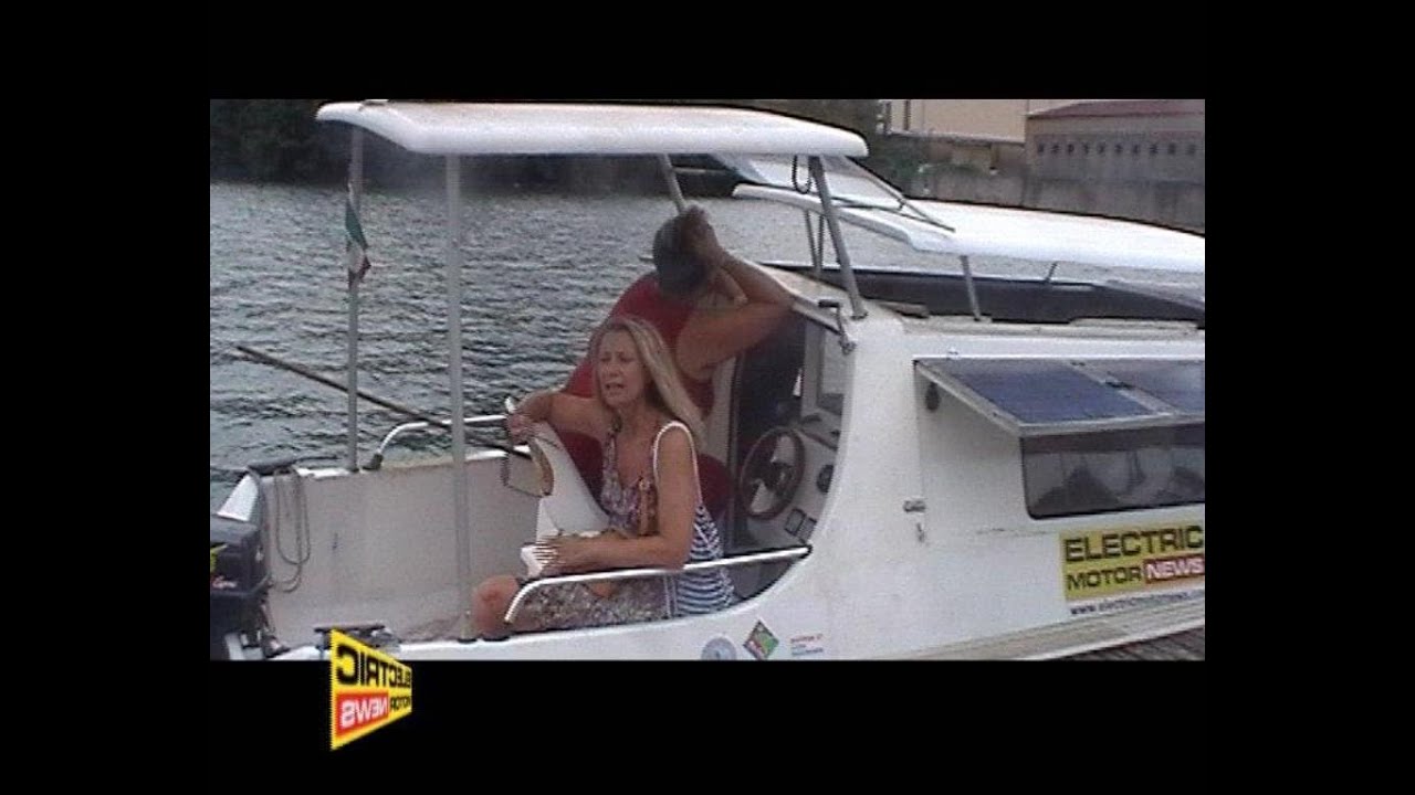 Barca Solare Davide, cuvântul către turiști - Electric Motor News nr. 23 (2013)