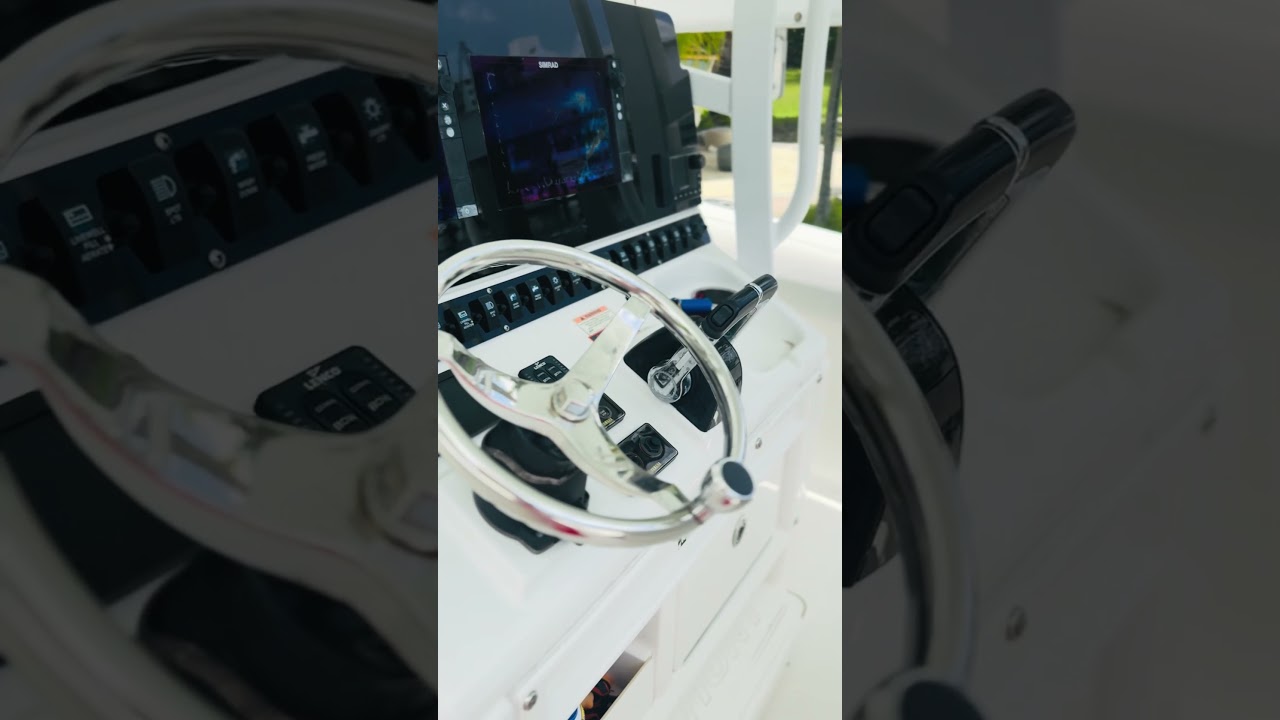 2016 Sea Hunt Gamefish 30 | Blue Top Yachting