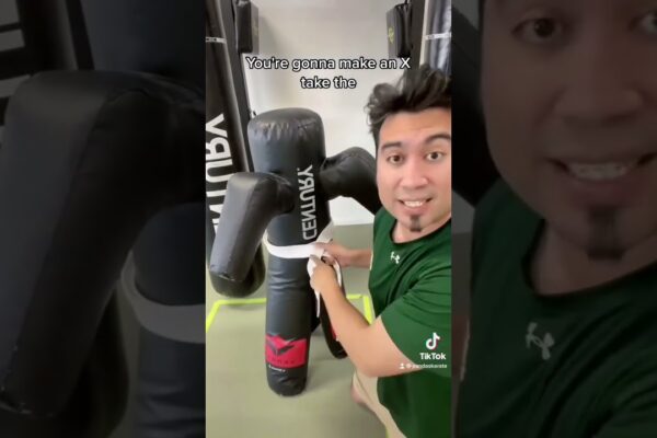 Îți legi cureaua așa? 🥋🤔 Există câteva moduri de a-ți lega centura de karate