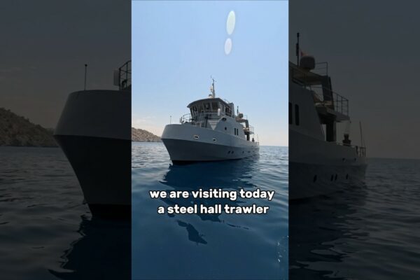 VANZARE YACHT TRAWLER DE COCĂ DE OȚEL GAMA 4000 NM cu STABILIZATORI NAIAD #luxuryyachtlife #boating