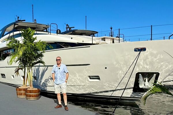 Tur superyacht de 10,8 milioane USD: Sanlorenzo SL86A