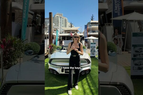 Aston Martins inspirat de iahturi! 🤩 #astonmartin #mașini #yacht-uri