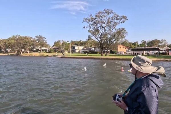 Lake Macquarie West Radio Sailing Club Race 9 Spring Pointscore Heat 4