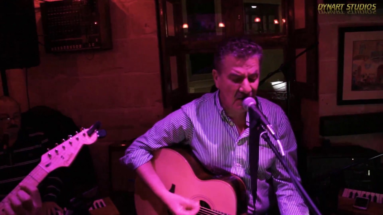 Tonnaplus și Xalaturi live la Zeppi's Bar, Qala, Gozo - noiembrie 2017