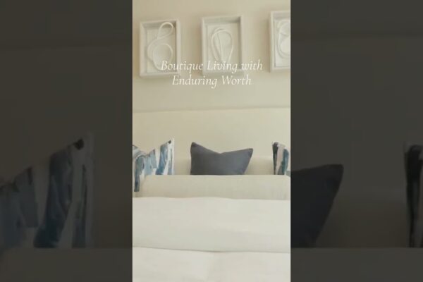 Scara de boutique. Acces intracostor. Valoare durabilă.