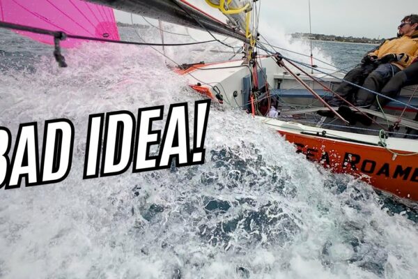 Peste 30 de noduri de vânt într-o barcă de croazieră pentru familie! Capel Sound Invitational 2025 | EP15