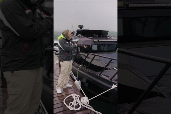 Cea mai brutală barcă din Rusia - Victory A11 #yachting #boating #boat