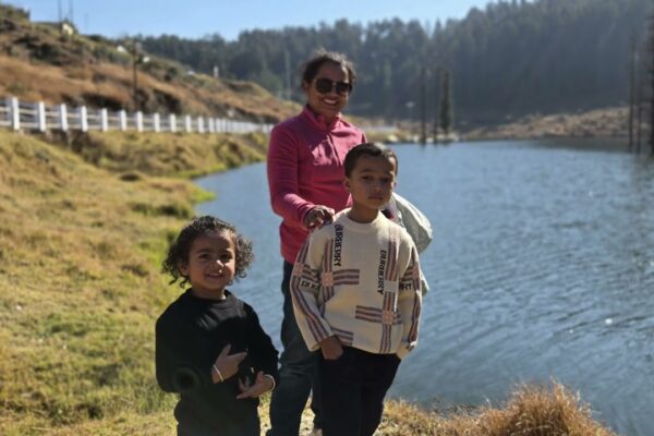 Lacul Kolidhak 🛶 | Ziua copiilor este plină de copii #viralvideo #cutebaby #familyvlog