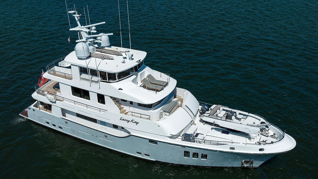 Tur de 9,5 milioane $ Explorer Superyacht: 2017 Nordhavn 96