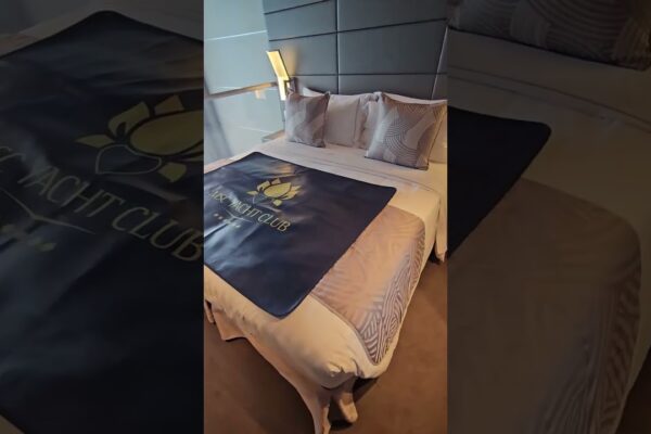 Cameră MSC World America Yacht Club Room 16015 Duplex Suite