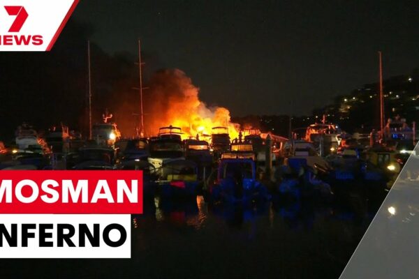 Un incendiu distruge iahturi de lux la Mosman Marina | 7ȘTIRI