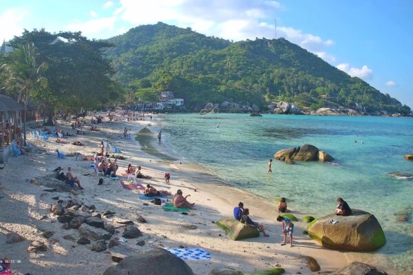 🔴 Crystal Bay Yacht Club | Lamai | Koh Samui | Thailanda | Live 24 de ore pe plajă Webcam | 2160p 4K