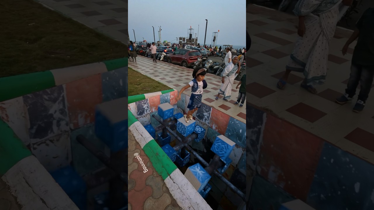 Asmitha joacă un joc periculos pe strada Rk Beach Vizag