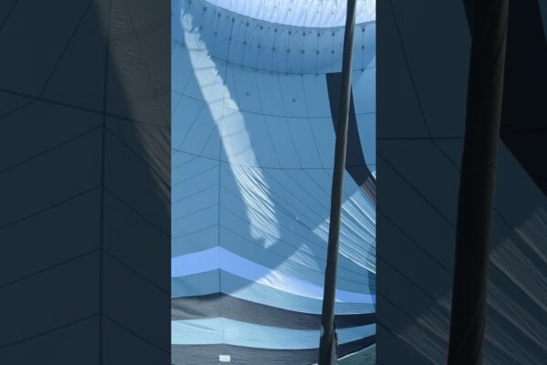 Alergarea Symmetrical Spinnaker/ Parasailor pentru prima dată în Croația